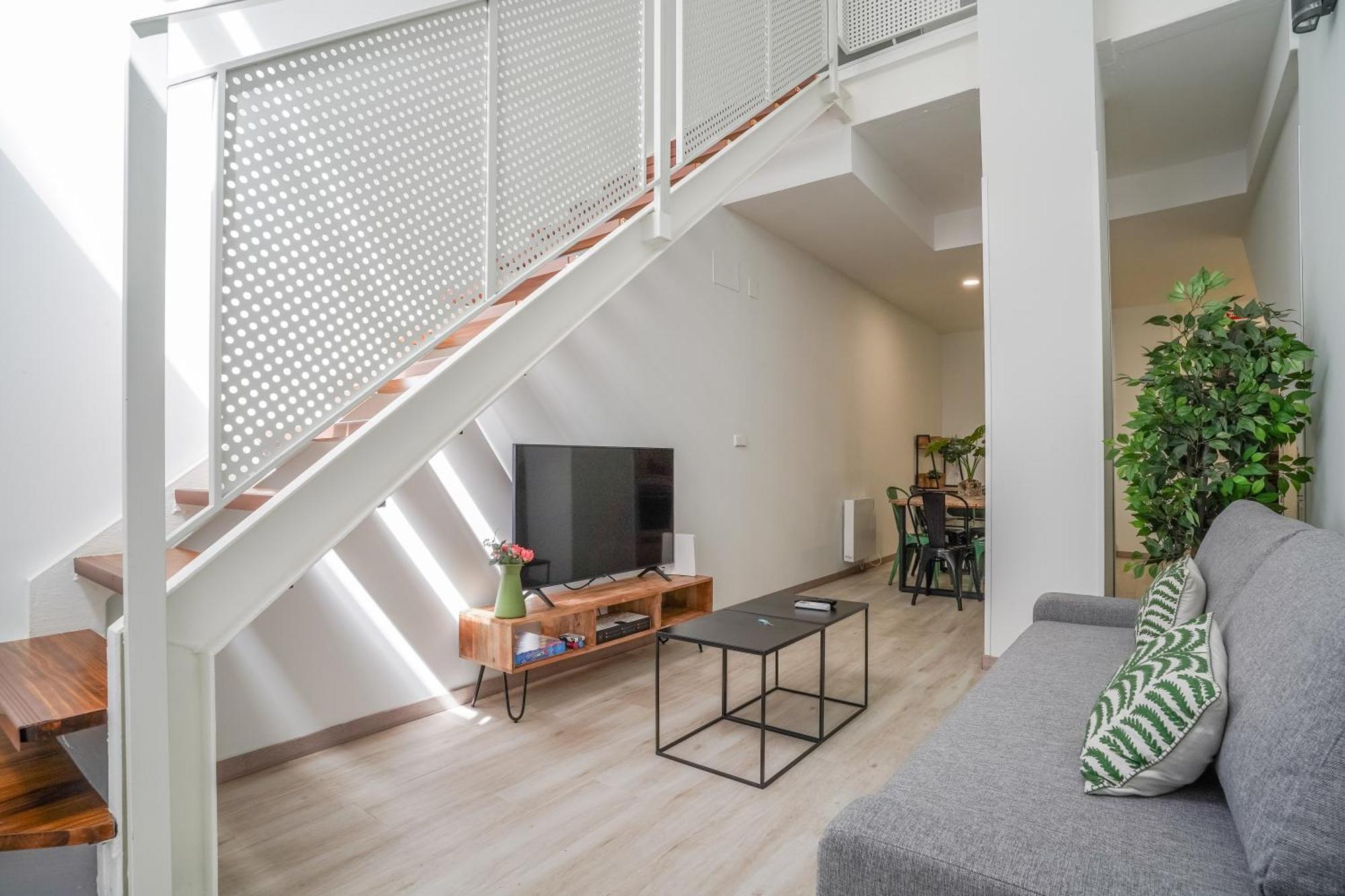 Modern Duplex-2Bedrooms 1.5Baths-Delicias Мадрид Екстериор снимка