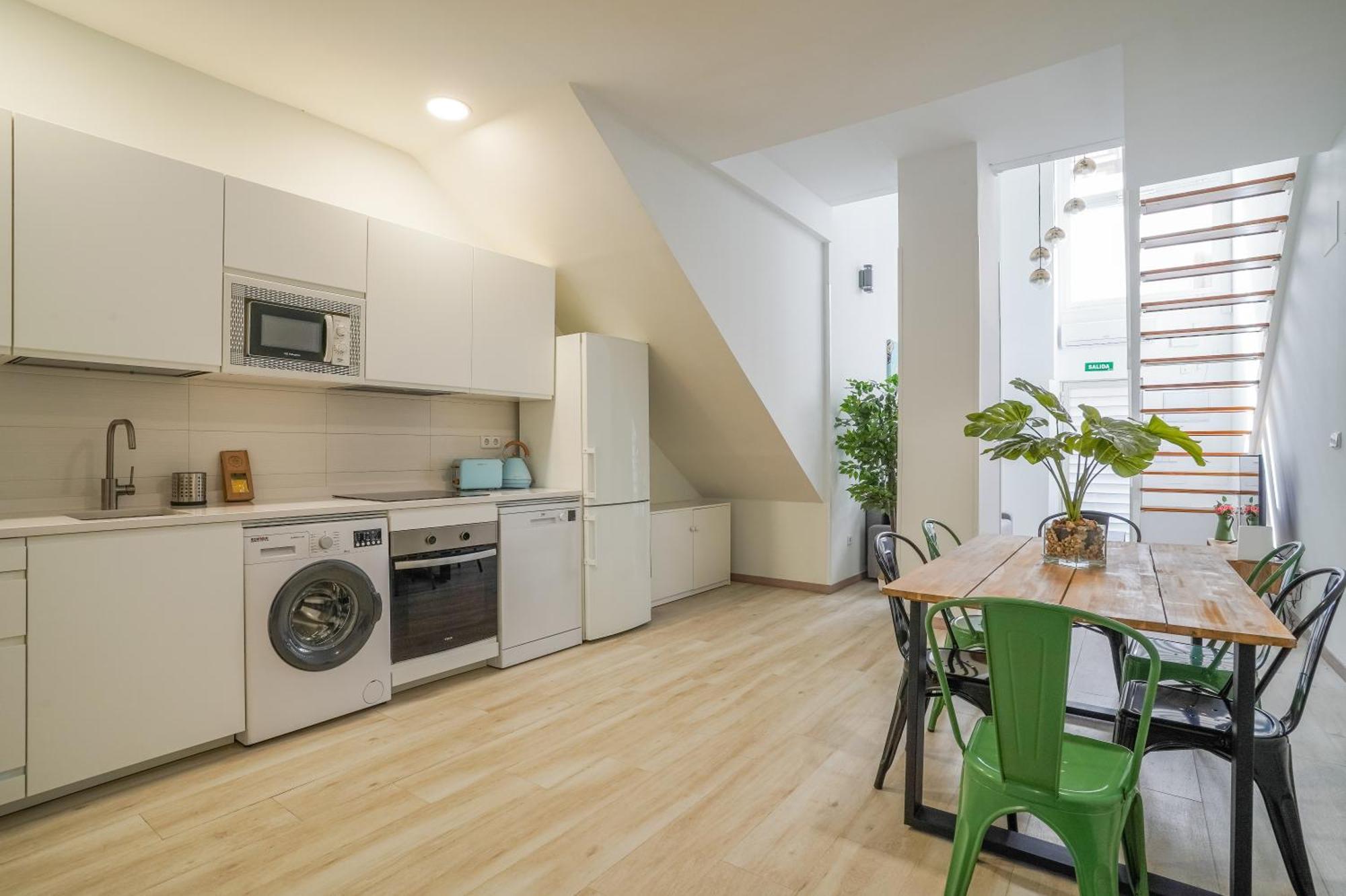 Modern Duplex-2Bedrooms 1.5Baths-Delicias Мадрид Екстериор снимка